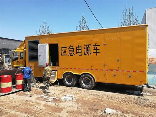 三台发电车租赁-教您挑选发电机哪些技巧可以掌握使用