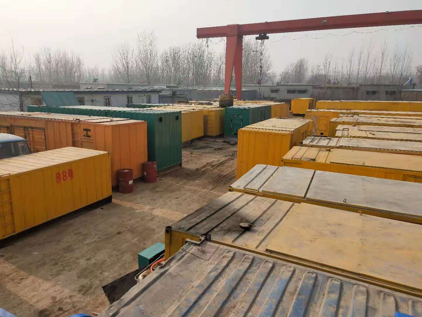 三台租赁发电机-灰尘、风沙对柴油发电机组造成哪些不良影响？