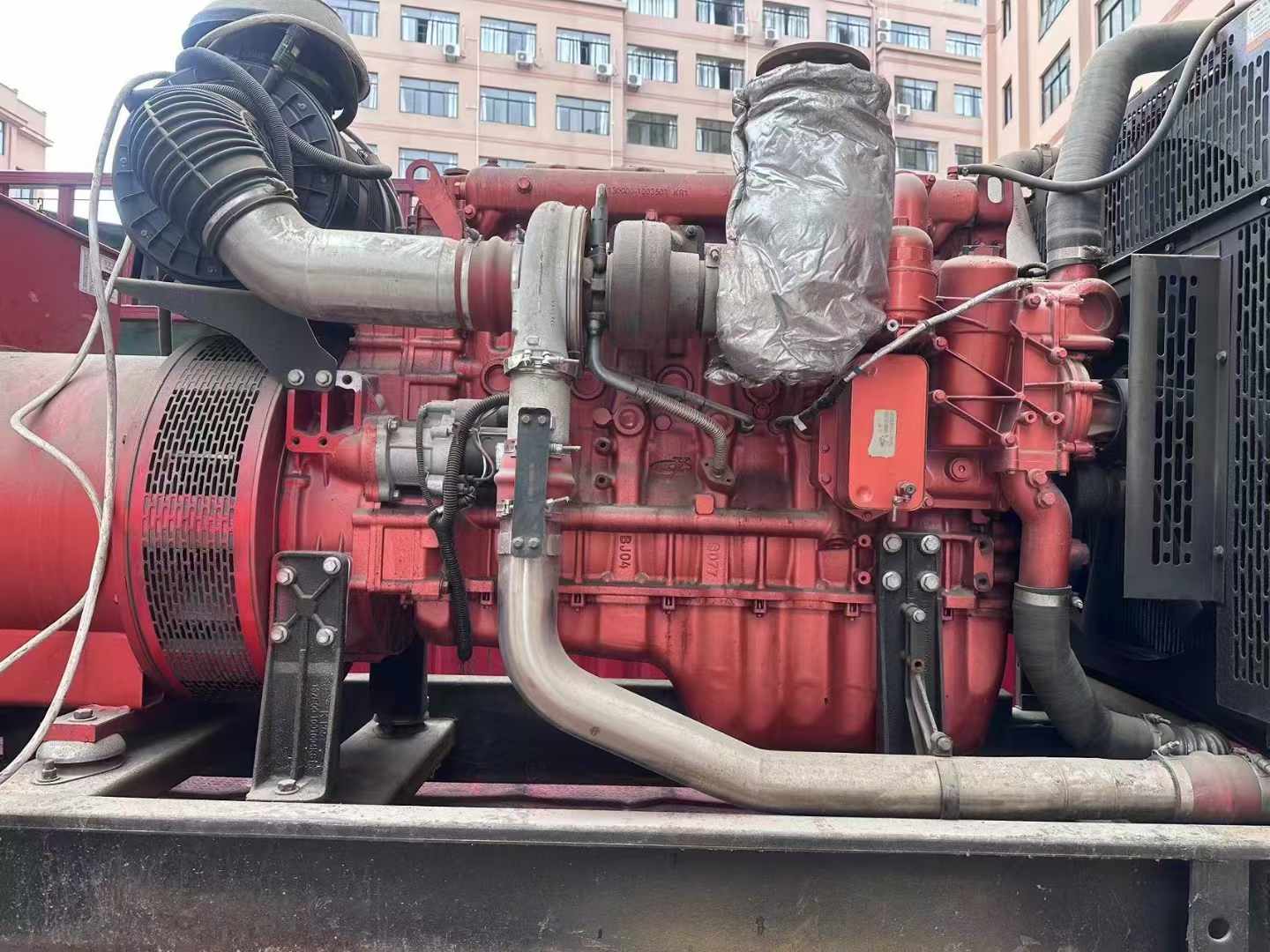 三台如何选择适合 600kW 柴油发电机组的过载保护器？
